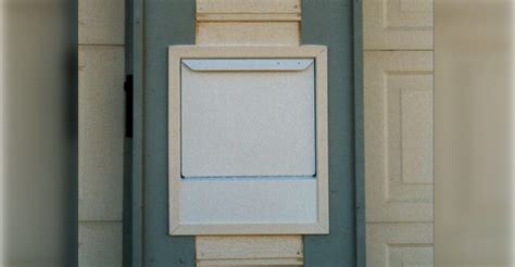 package door slot
